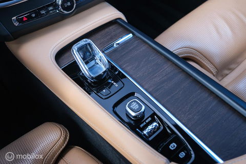 Volvo V90 2.0 B4 Business Pro | Massage | Trekhaak | Stoelkoeling | Pine grey | NL auto NAP | Camera | Leder | LED | Rijklaar |