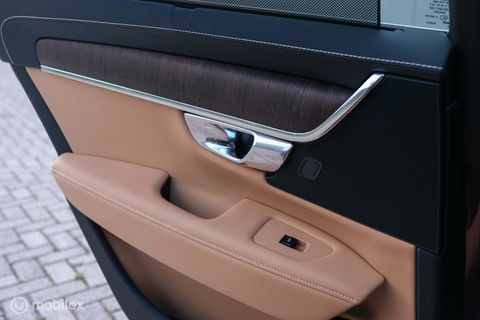 Volvo V90 2.0 B4 Business Pro | Massage | Trekhaak | Stoelkoeling | Pine grey | NL auto NAP | Camera | Leder | LED | Rijklaar |