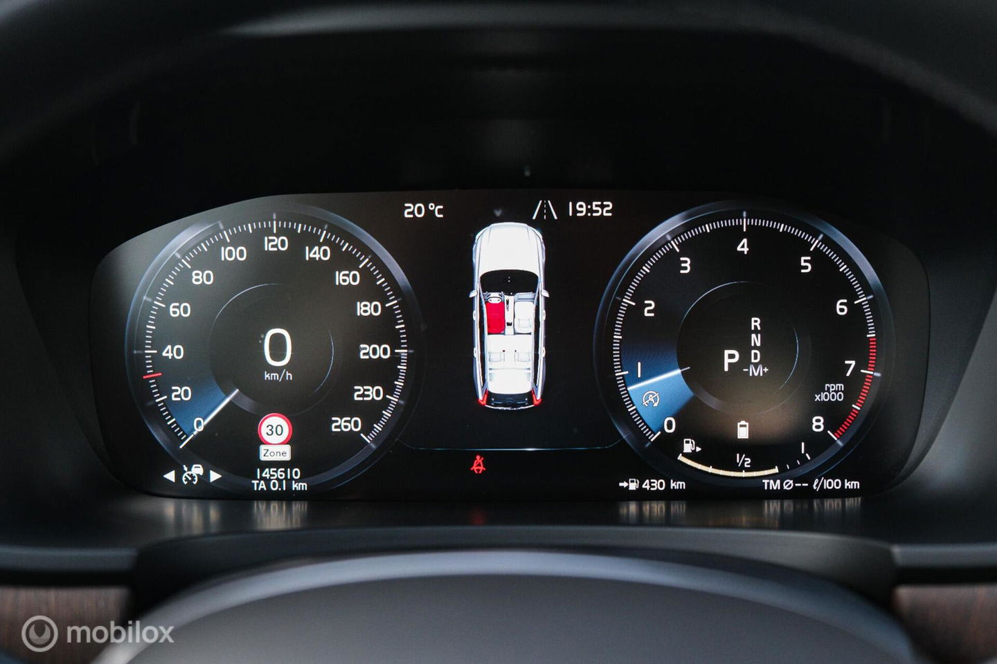 Volvo V90 2.0 B4 Business Pro | Massage | Trekhaak | Stoelkoeling | Pine grey | NL auto NAP | Camera | Leder | LED | Rijklaar |