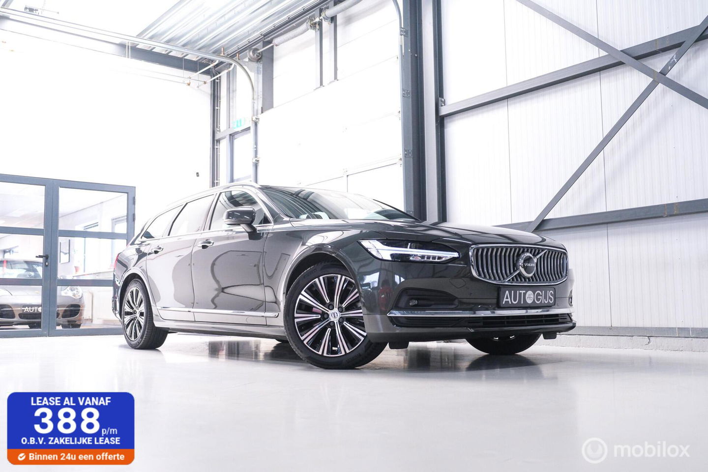 Volvo V90 2.0 B4 Business Pro | Massage | Trekhaak | Stoelkoeling | Pine grey | NL auto NAP | Camera | Leder | LED | Rijklaar |