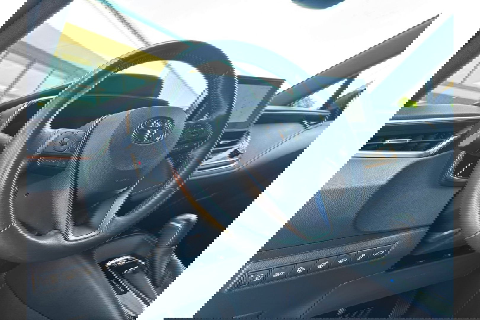 Toyota Corolla 1.8 HYBRID 122PK SPORTS AUTOMAAT NAVI PDC SMART SAFETY+.