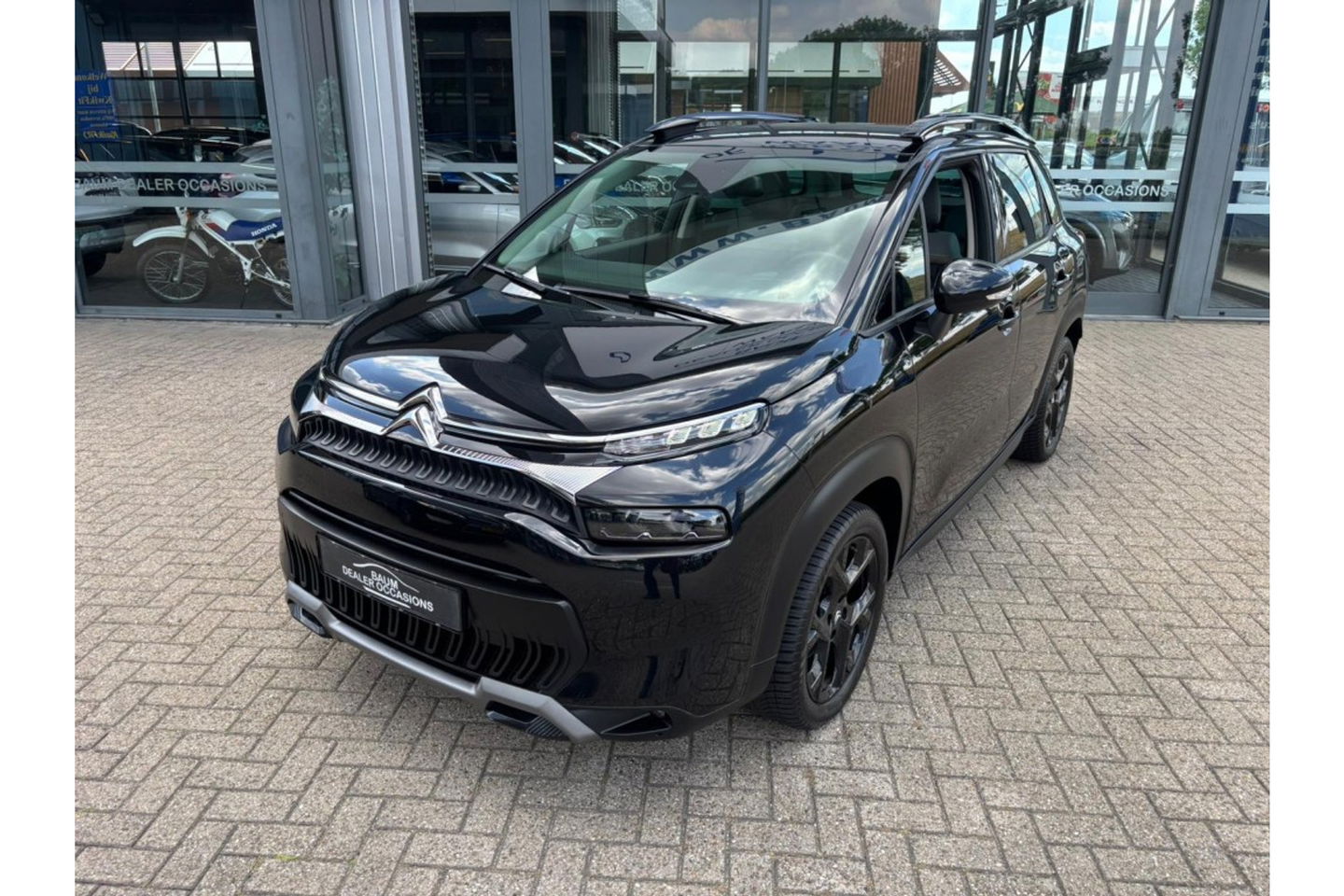 Citroën C3 Aircross 1.2 PT SHINE AIRCO NAVI PDC-CAMERA CRUISE.