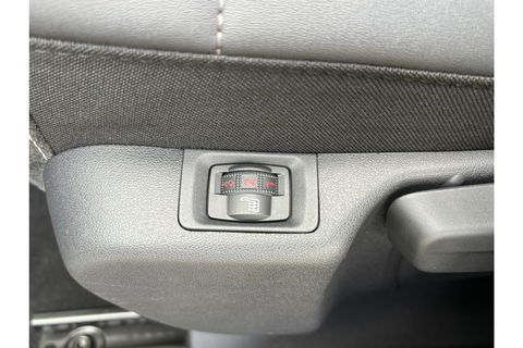 Citroën C3 Aircross 1.2 PT SHINE AIRCO NAVI PDC-CAMERA CRUISE.