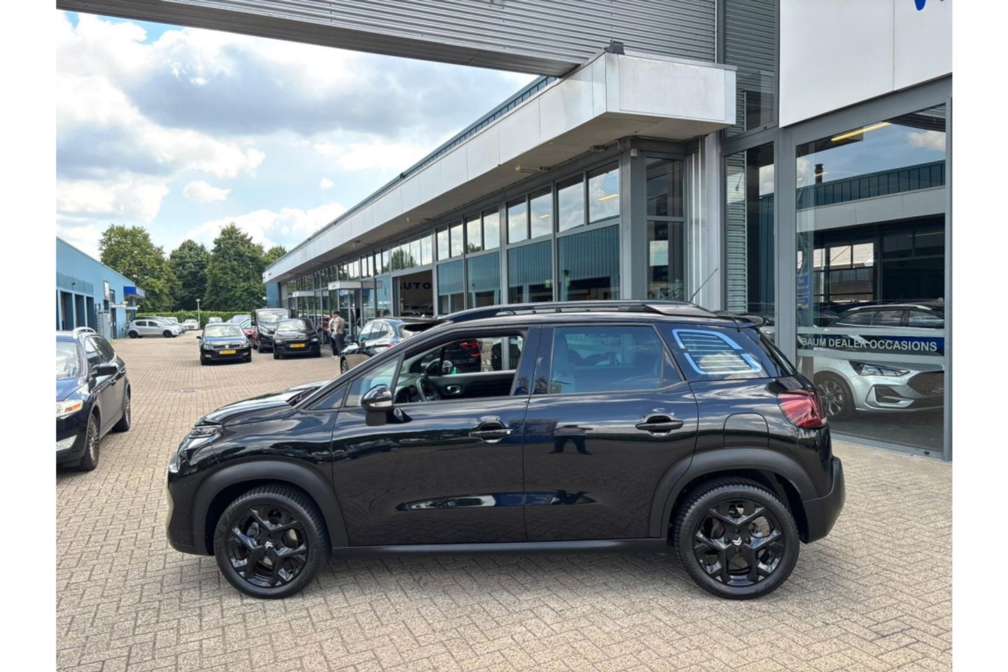 Citroën C3 Aircross 1.2 PT SHINE AIRCO NAVI PDC-CAMERA CRUISE.