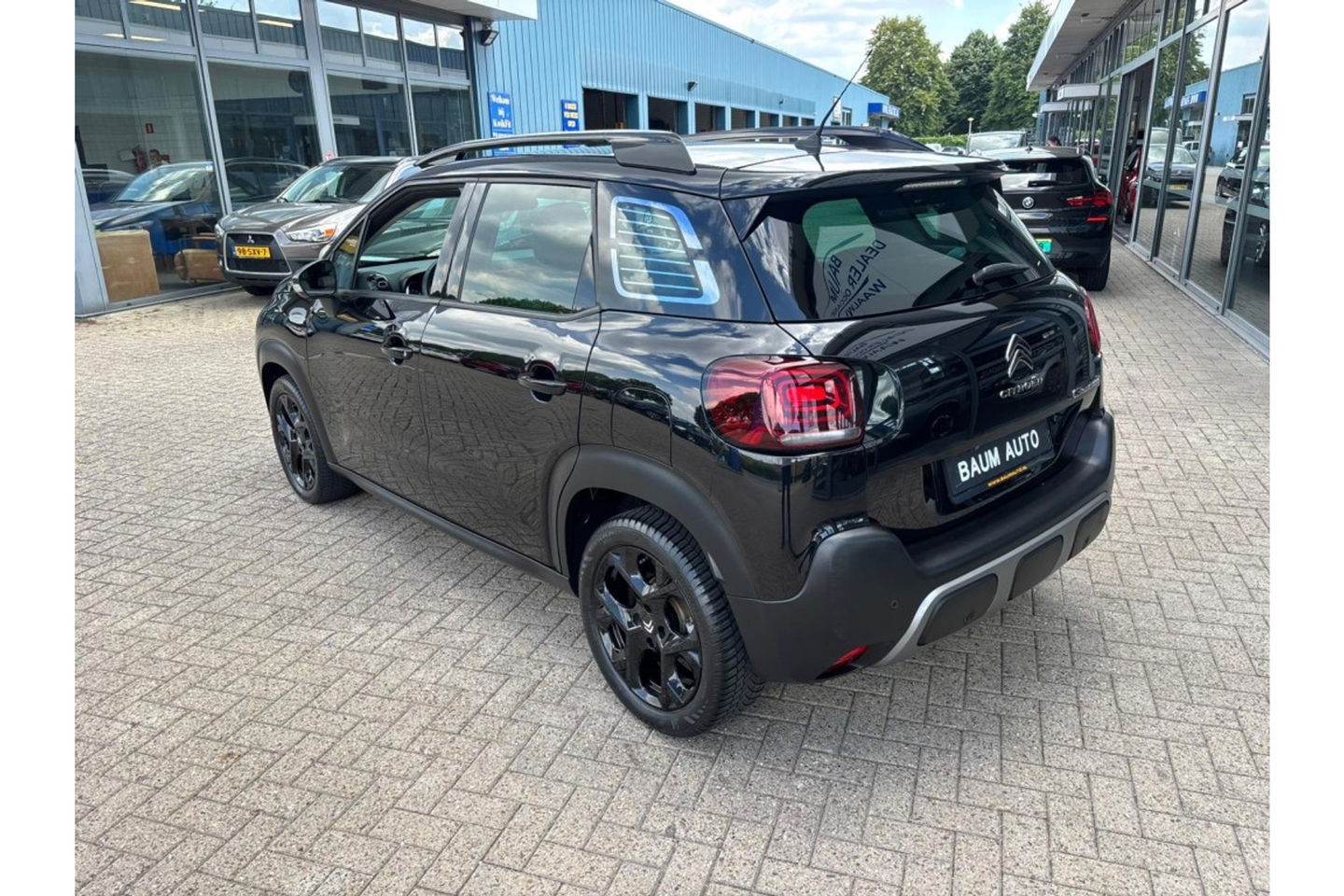 Citroën C3 Aircross 1.2 PT SHINE AIRCO NAVI PDC-CAMERA CRUISE.
