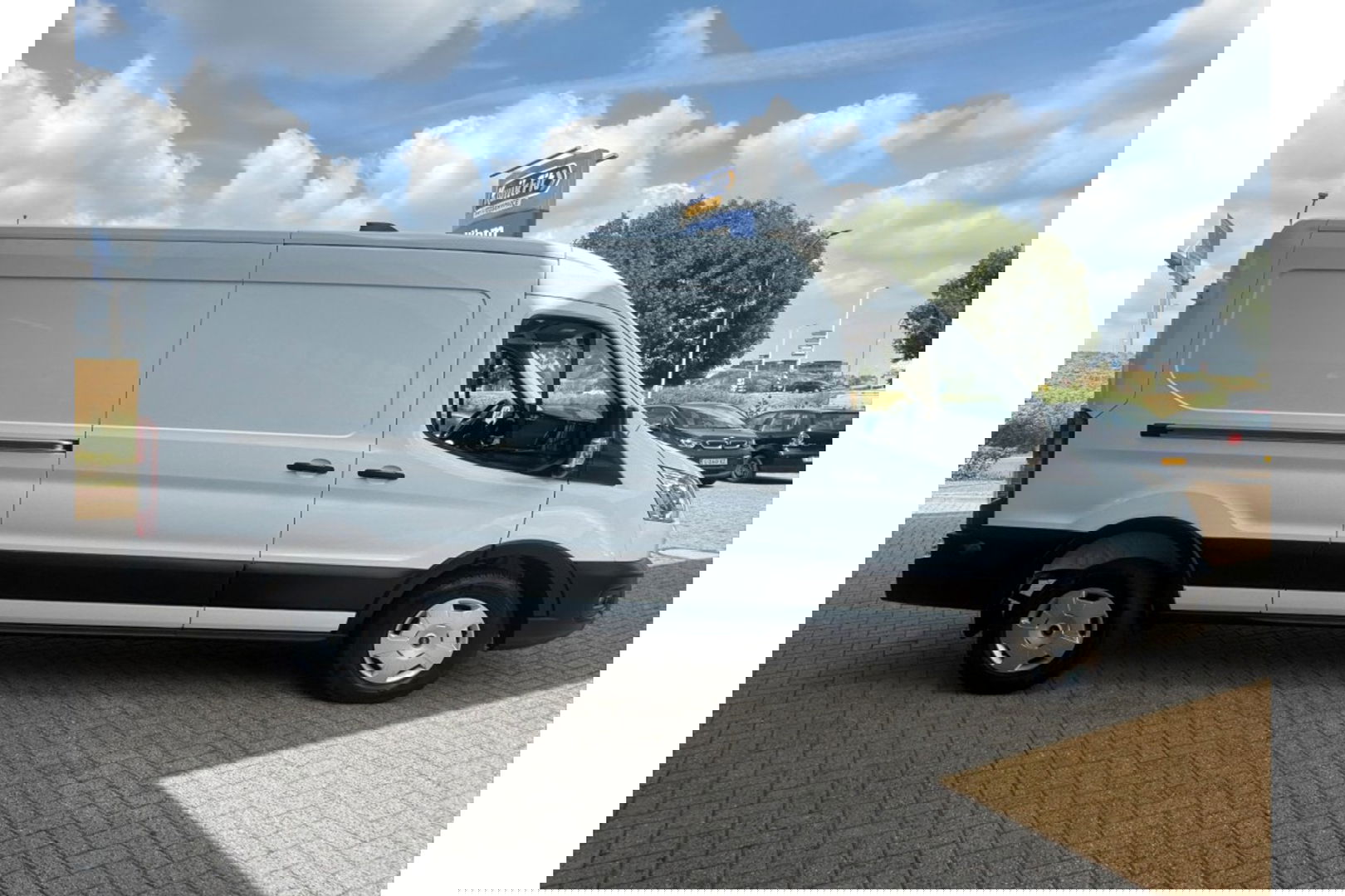 Ford Transit 350 2.0 TDCI L3H2 AIRCO BIG SCREEN NAVI PDC-CAMERA.