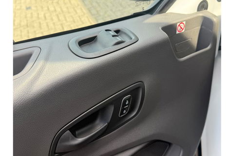 Ford Transit 350 2.0 TDCI L3H2 AIRCO BIG SCREEN NAVI PDC-CAMERA.