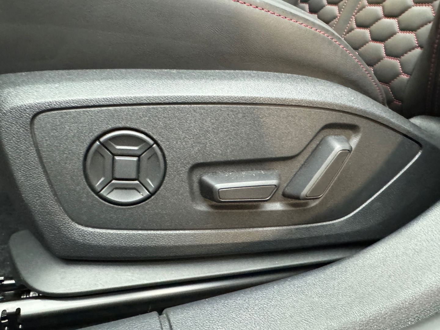 Audi RS3 Sportback 2.5 TFSI Quattro Pano|HuD|Memory|360C|BTW