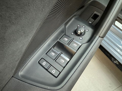Audi RS3 Sportback 2.5 TFSI Quattro Pano|HuD|Memory|360C|BTW