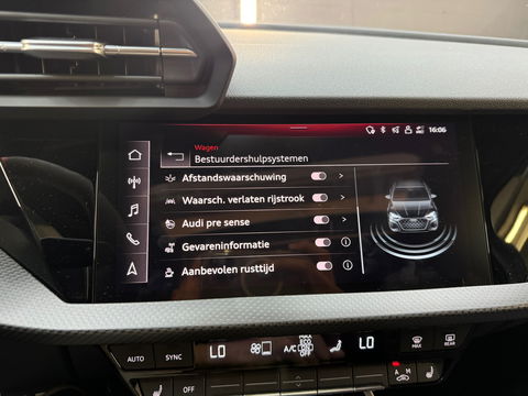Audi RS3 Sportback 2.5 TFSI Quattro Pano|HuD|Memory|360C|BTW