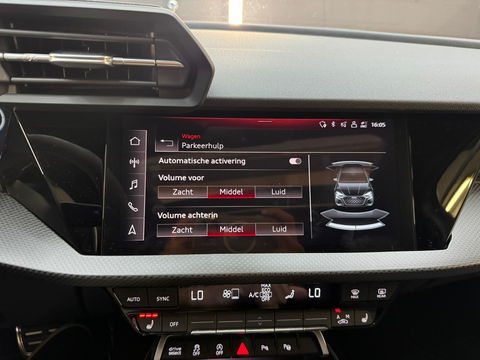 Audi RS3 Sportback 2.5 TFSI Quattro Pano|HuD|Memory|360C|BTW