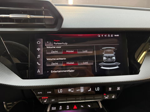 Audi RS3 Sportback 2.5 TFSI Quattro Pano|HuD|Memory|360C|BTW