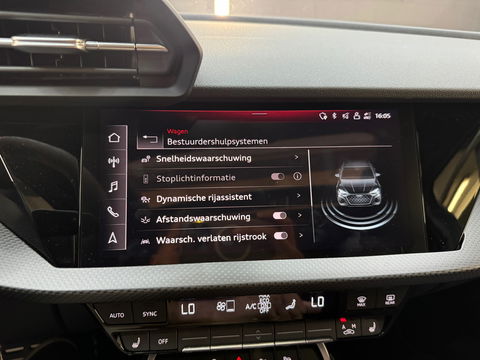 Audi RS3 Sportback 2.5 TFSI Quattro Pano|HuD|Memory|360C|BTW