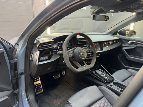 Audi RS3 Sportback 2.5 TFSI Quattro Pano|HuD|Memory|360C|BTW