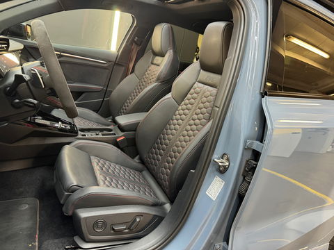 Audi RS3 Sportback 2.5 TFSI Quattro Pano|HuD|Memory|360C|BTW