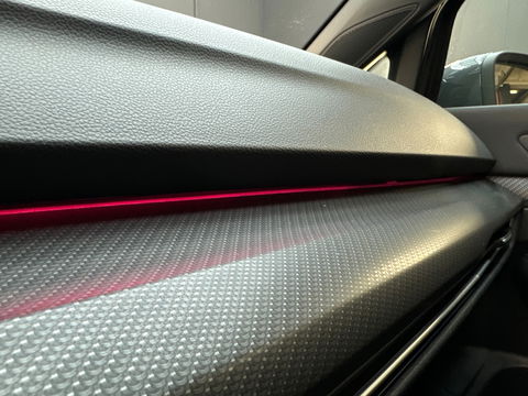 Volkswagen Golf 1.5 eTSI R-Line Pano|Key|Sfeer|CarPlay|ACC