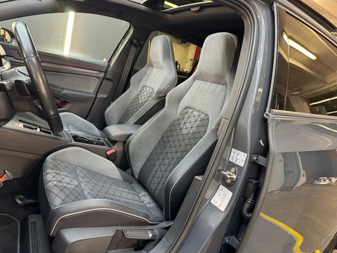 Volkswagen Golf 1.5 eTSI R-Line Pano|Key|Sfeer|CarPlay|ACC