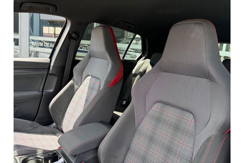 Volkswagen Golf 2.0 TSI GTI 245PK AIRCO LMV VIRTUALCOCKPIT WINTERPACK