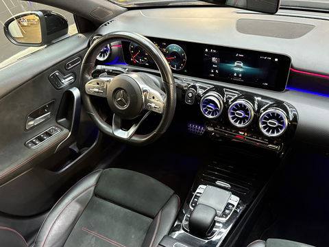 Mercedes-Benz A-Klasse 200 AMG Pano|Memory|Sfeer|Night Pakket