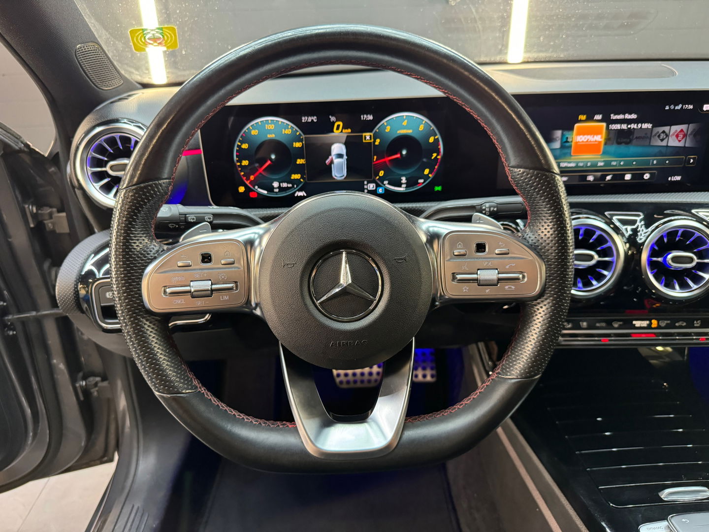 Mercedes-Benz A-Klasse 200 AMG Pano|Memory|Sfeer|Night Pakket