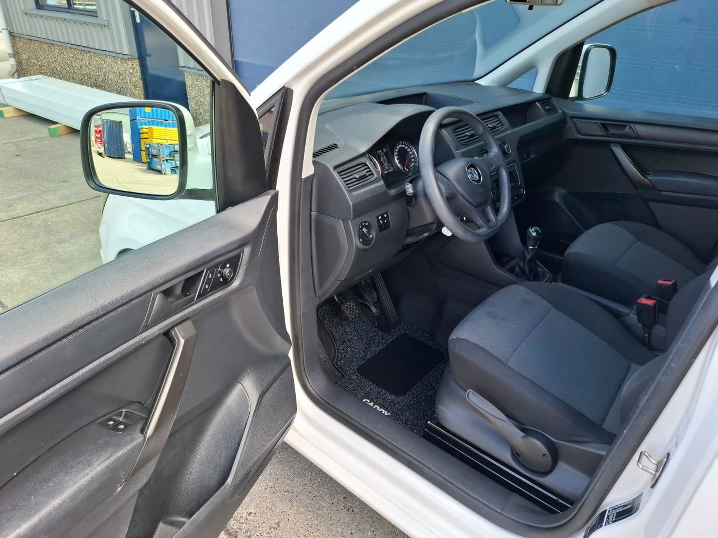 Volkswagen Caddy 1.4 TGI L1H1 EcoFuel Trendline AIRCO / CRUISE CONTROLE / TREKHAAK / EURO 6 / BENZINE / AARDGAS