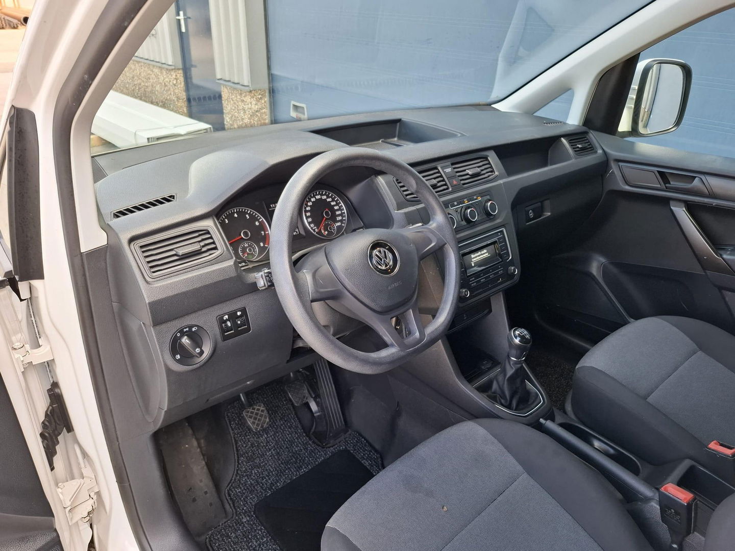 Volkswagen Caddy 1.4 TGI L1H1 EcoFuel Trendline AIRCO / CRUISE CONTROLE / TREKHAAK / EURO 6 / BENZINE / AARDGAS