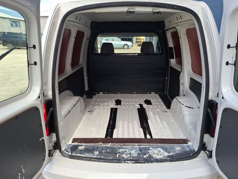 Volkswagen Caddy 1.4 TGI L1H1 EcoFuel Trendline AIRCO / CRUISE CONTROLE / TREKHAAK / EURO 6 / BENZINE / AARDGAS