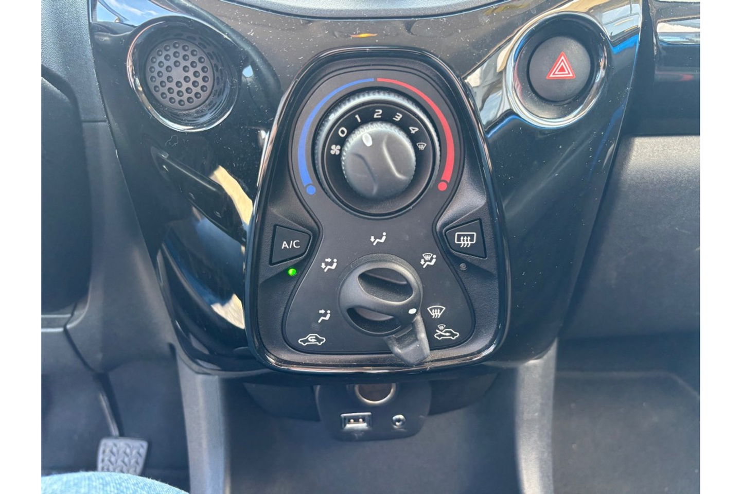 Peugeot 108 1.0 VTI ACTIVE AIRCO LMV