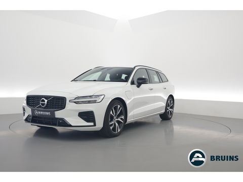 Volvo V60 2.0 T6 Recharge AWD R-Design | 17.170 km | Trekhaak | Sportstoelen | Stoel + stuurverwarming | Camera |