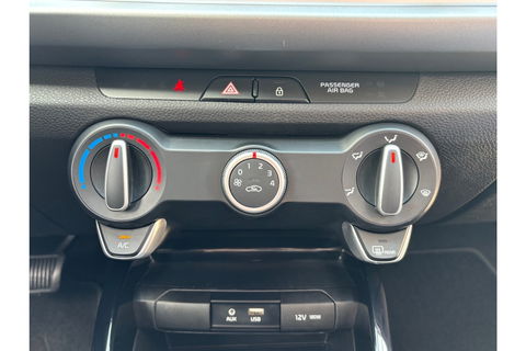 Kia Rio 1.0 TGDI DYNAMIC PLUS AUTOMAAT AIRCO NAVI CRUISE