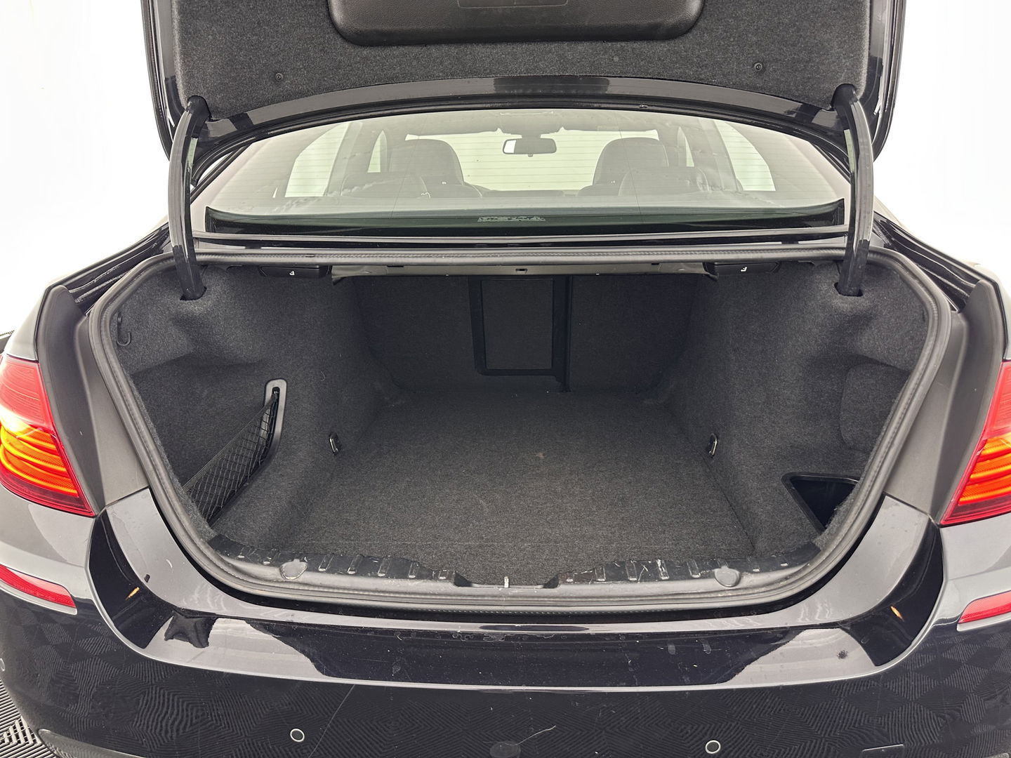 BMW 5 Serie 520d M Sport Edition Aut. *PANO | FULL-LEATHER | XENON | MEMORY-PACK | DIGI-COCKPIT | NAVI-FULLMAP | HIFI-SOUND | COMFORT-SEATS | ECC | PDC | CRUISE | 18''ALU*