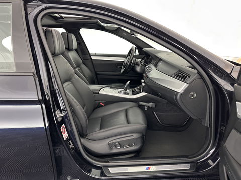 BMW 5 Serie 520d M Sport Edition Aut. *PANO | FULL-LEATHER | XENON | MEMORY-PACK | DIGI-COCKPIT | NAVI-FULLMAP | HIFI-SOUND | COMFORT-SEATS | ECC | PDC | CRUISE | 18''ALU*