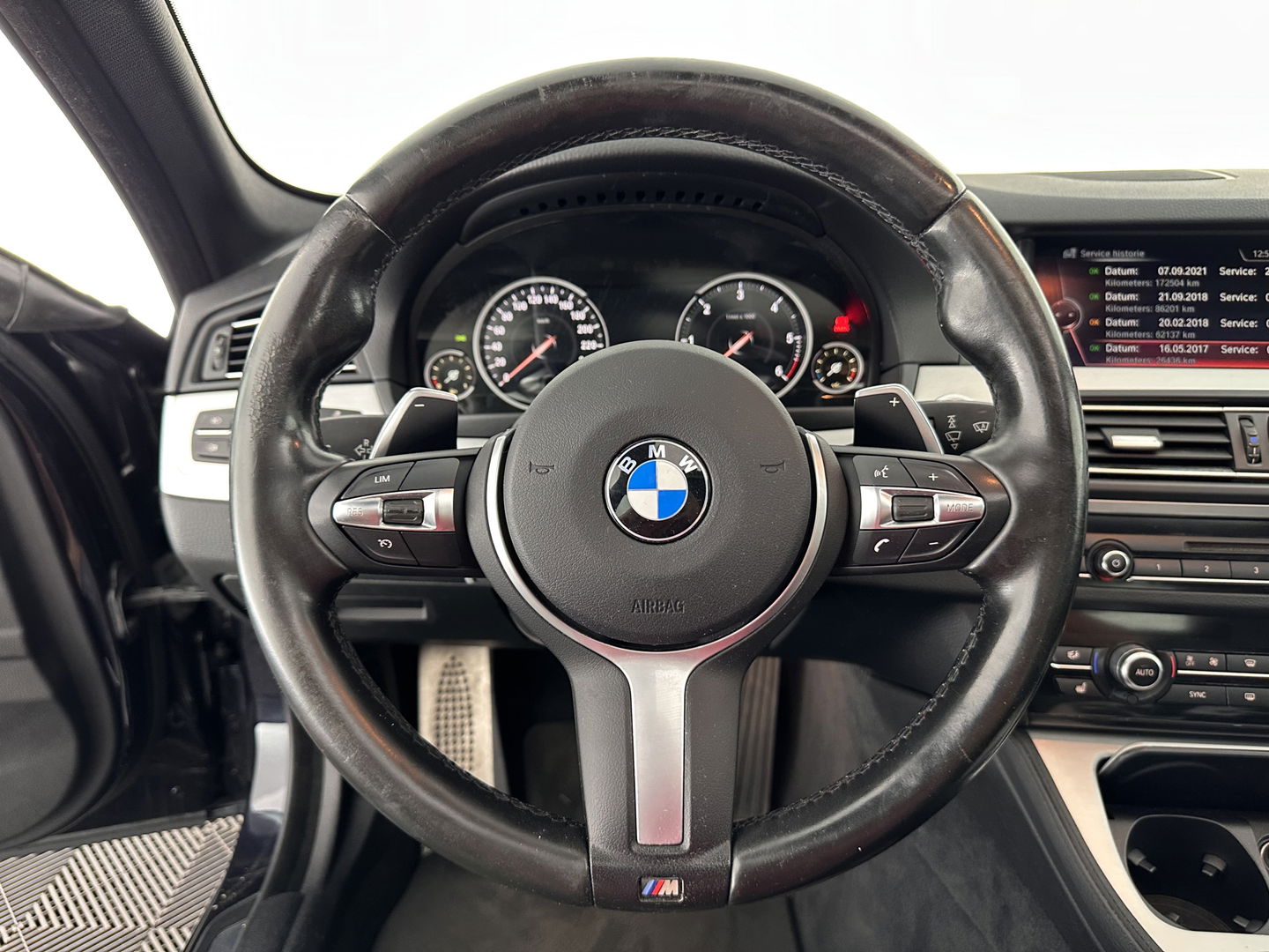 BMW 5 Serie 520d M Sport Edition Aut. *PANO | FULL-LEATHER | XENON | MEMORY-PACK | DIGI-COCKPIT | NAVI-FULLMAP | HIFI-SOUND | COMFORT-SEATS | ECC | PDC | CRUISE | 18''ALU*