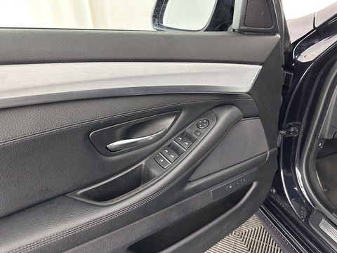 BMW 5 Serie 520d M Sport Edition Aut. *PANO | FULL-LEATHER | XENON | MEMORY-PACK | DIGI-COCKPIT | NAVI-FULLMAP | HIFI-SOUND | COMFORT-SEATS | ECC | PDC | CRUISE | 18''ALU*