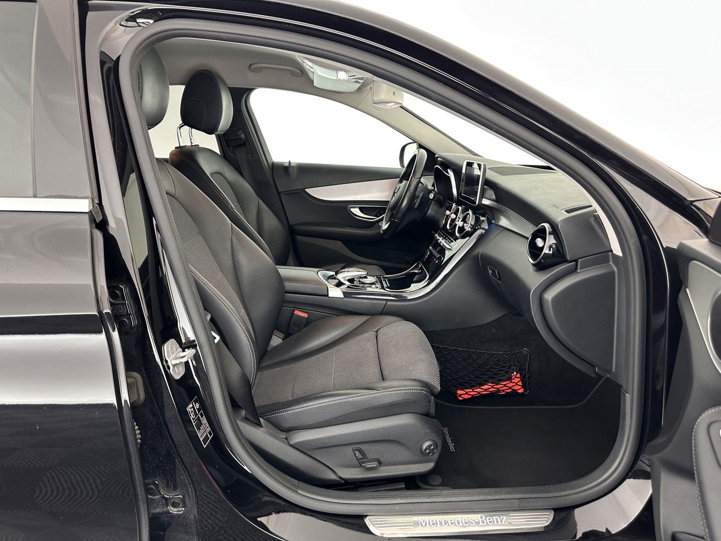 Mercedes-Benz C-Klasse Estate 180 Ambition Aut. *1/2LATHER | FULL-LED | NAVI-FULLMAP | SPORT-SEATS | CAMERA | 17''ALU | ECC | PDC | CRUISE*