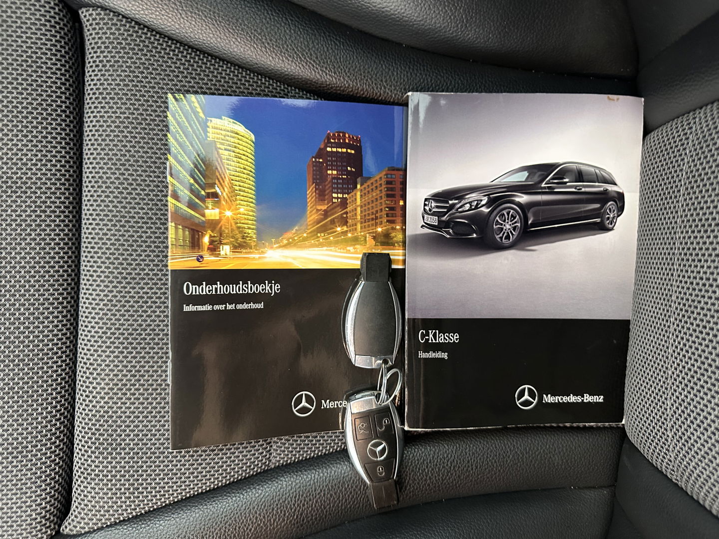 Mercedes-Benz C-Klasse Estate 180 Ambition Aut. *1/2LATHER | FULL-LED | NAVI-FULLMAP | SPORT-SEATS | CAMERA | 17''ALU | ECC | PDC | CRUISE*