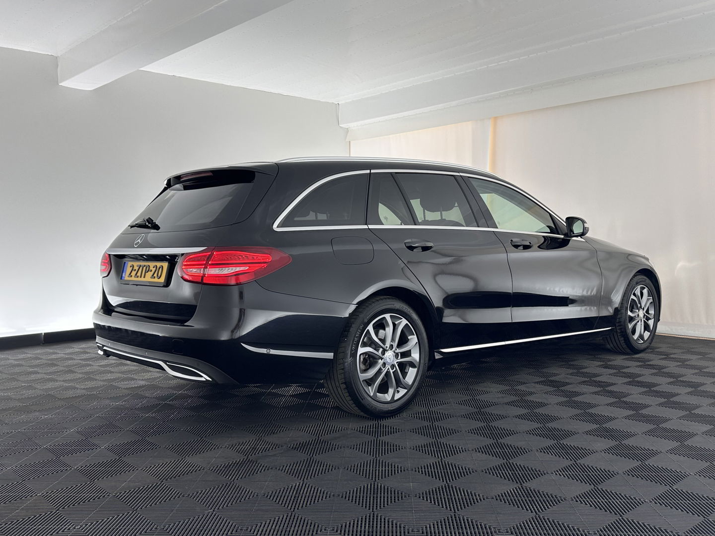 Mercedes-Benz C-Klasse Estate 180 Ambition Aut. *1/2LATHER | FULL-LED | NAVI-FULLMAP | SPORT-SEATS | CAMERA | 17''ALU | ECC | PDC | CRUISE*