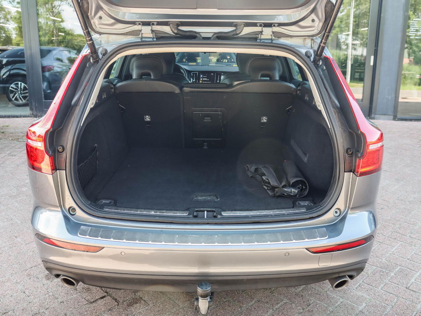 Volvo V60 2.0 T5 Momentum 250PK | Trekhaak
