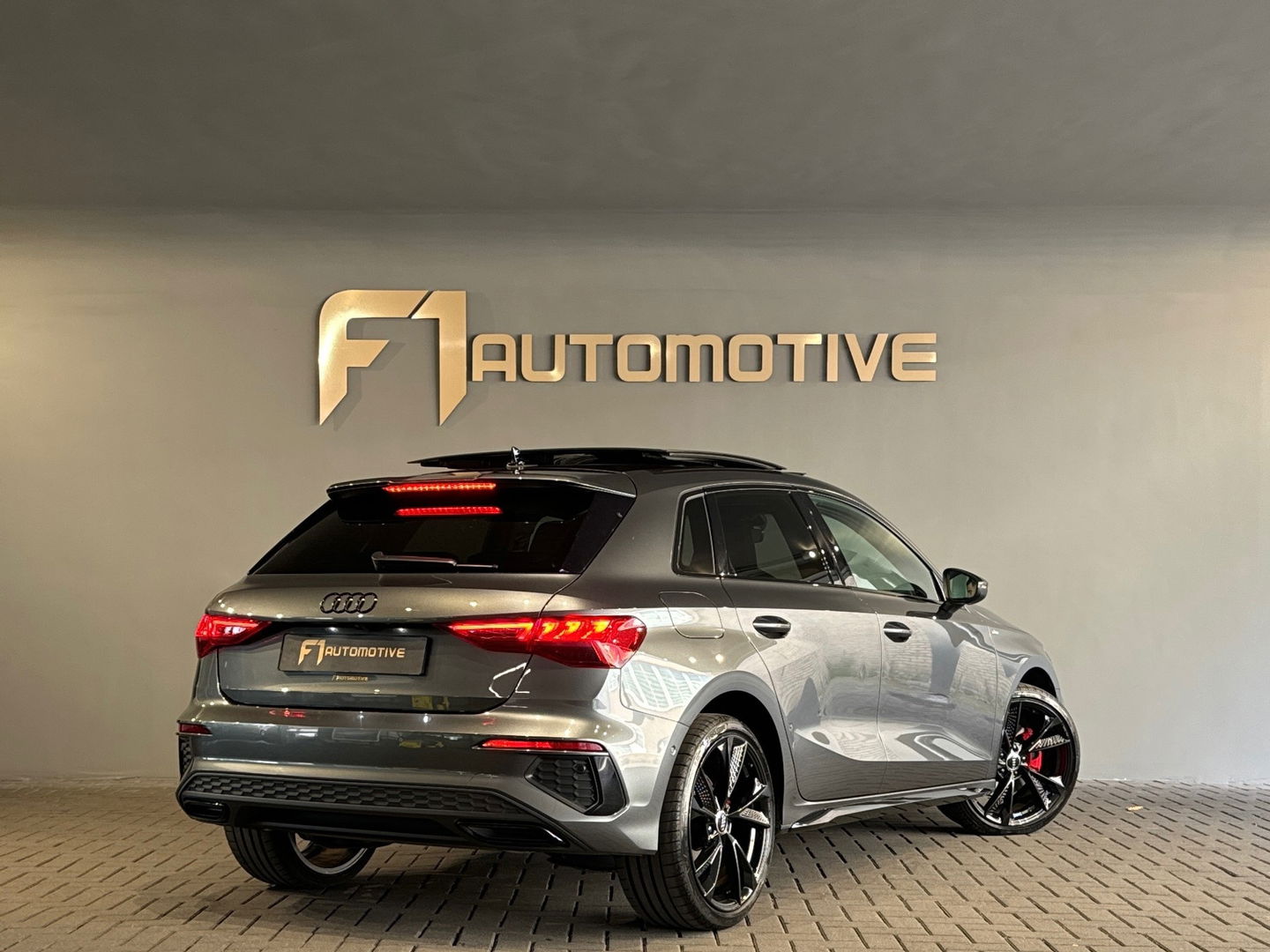 Audi A3 Sportback 40 TFSI e S Line Pano|Sfeer|Key|B&O|RsSeat