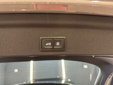 Audi RSQ3 Sportback 2.5 TFSI Quattro Pano|Keyle|Trekhaak|VOL