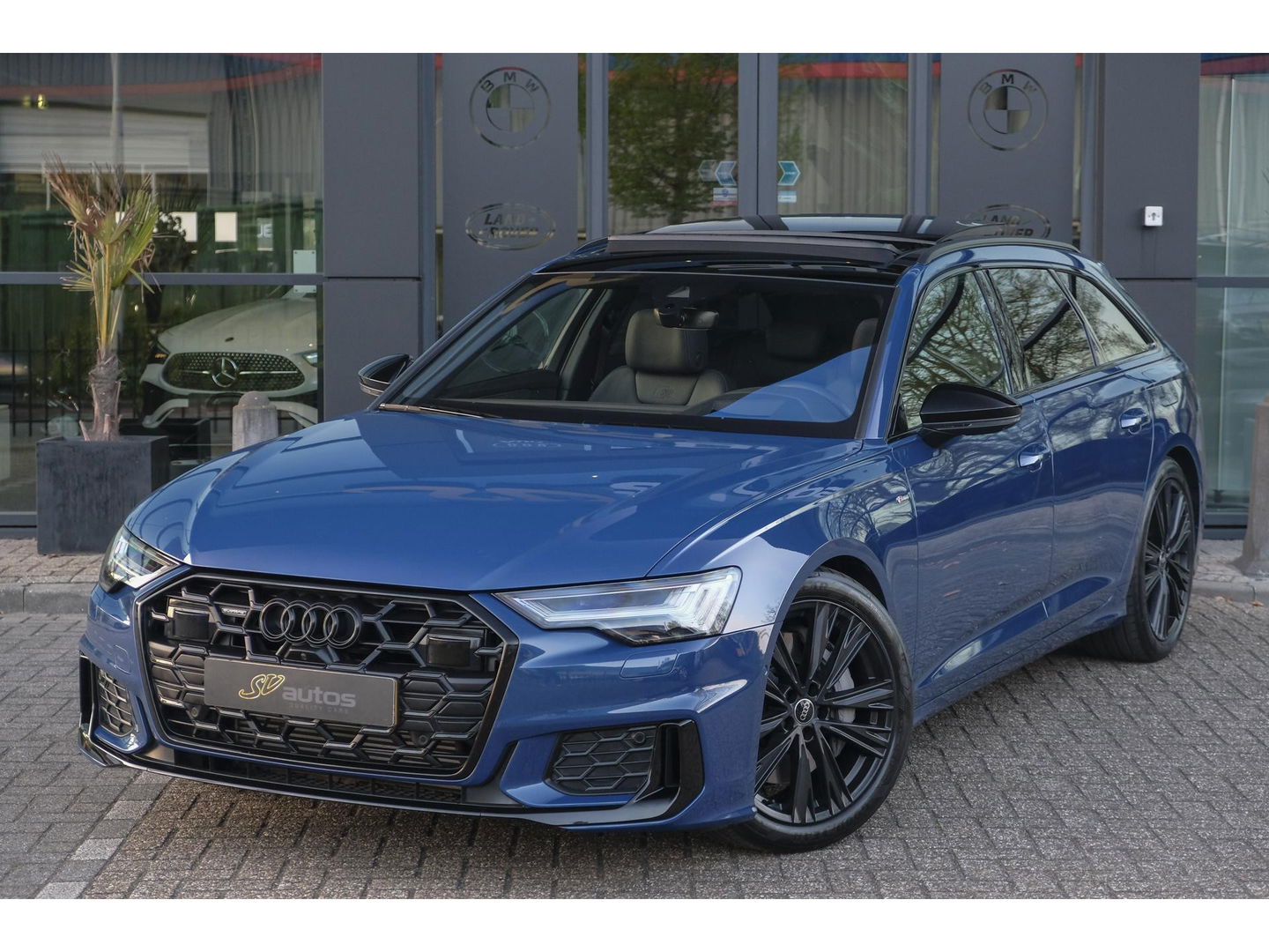 Audi A6 Avant 50 TFSIe 300pk Quattro S-line Facelift Panoramadak Bang&Olufsen *BTW* Trekhaak elec. Ascari blauw S6 diffusor Black pack
