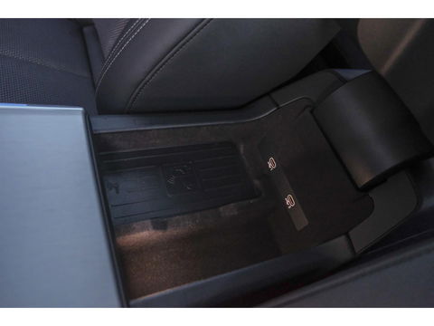 Audi A6 Avant 50 TFSIe 300pk Quattro S-line Facelift Panoramadak Bang&Olufsen *BTW* Trekhaak elec. Ascari blauw S6 diffusor Black pack