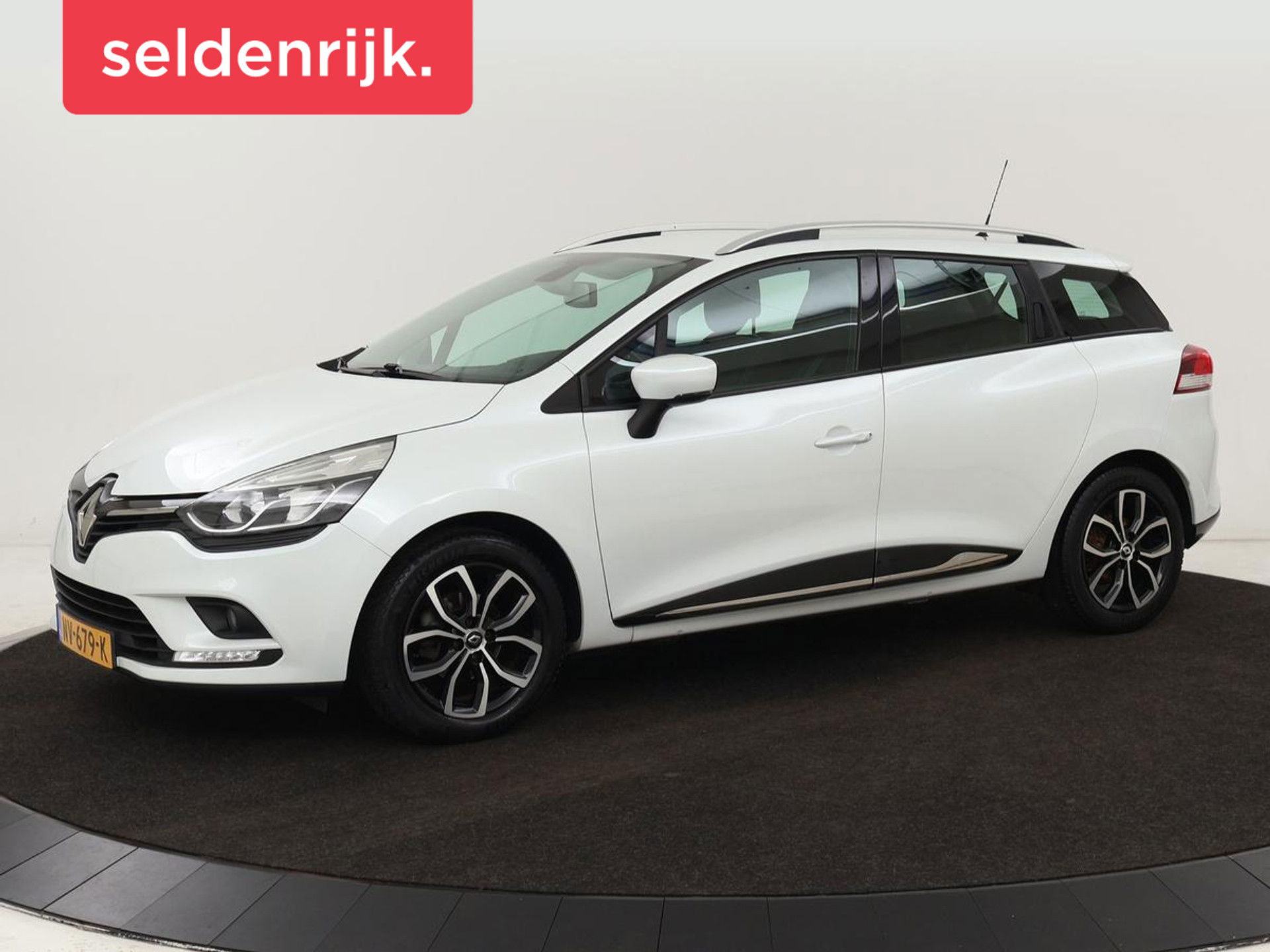 Renault Clio 1.2 TCe Zen | Automaat | Camera | Trekhaak | Navigatie | Climate control | Cruise control | Bluetooth
