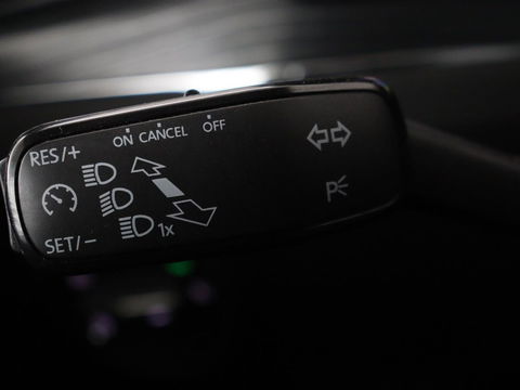 Škoda Superb 1.4 TSI iV Business Edition | Stoelverwarming | Carplay | Carplay | Virtual Cockpit | Navigatie | Parkeerhulp | Full LED | PHEV