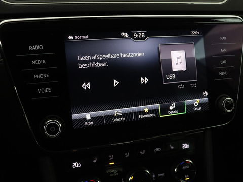 Škoda Superb 1.4 TSI iV Business Edition | Stoelverwarming | Carplay | Carplay | Virtual Cockpit | Navigatie | Parkeerhulp | Full LED | PHEV