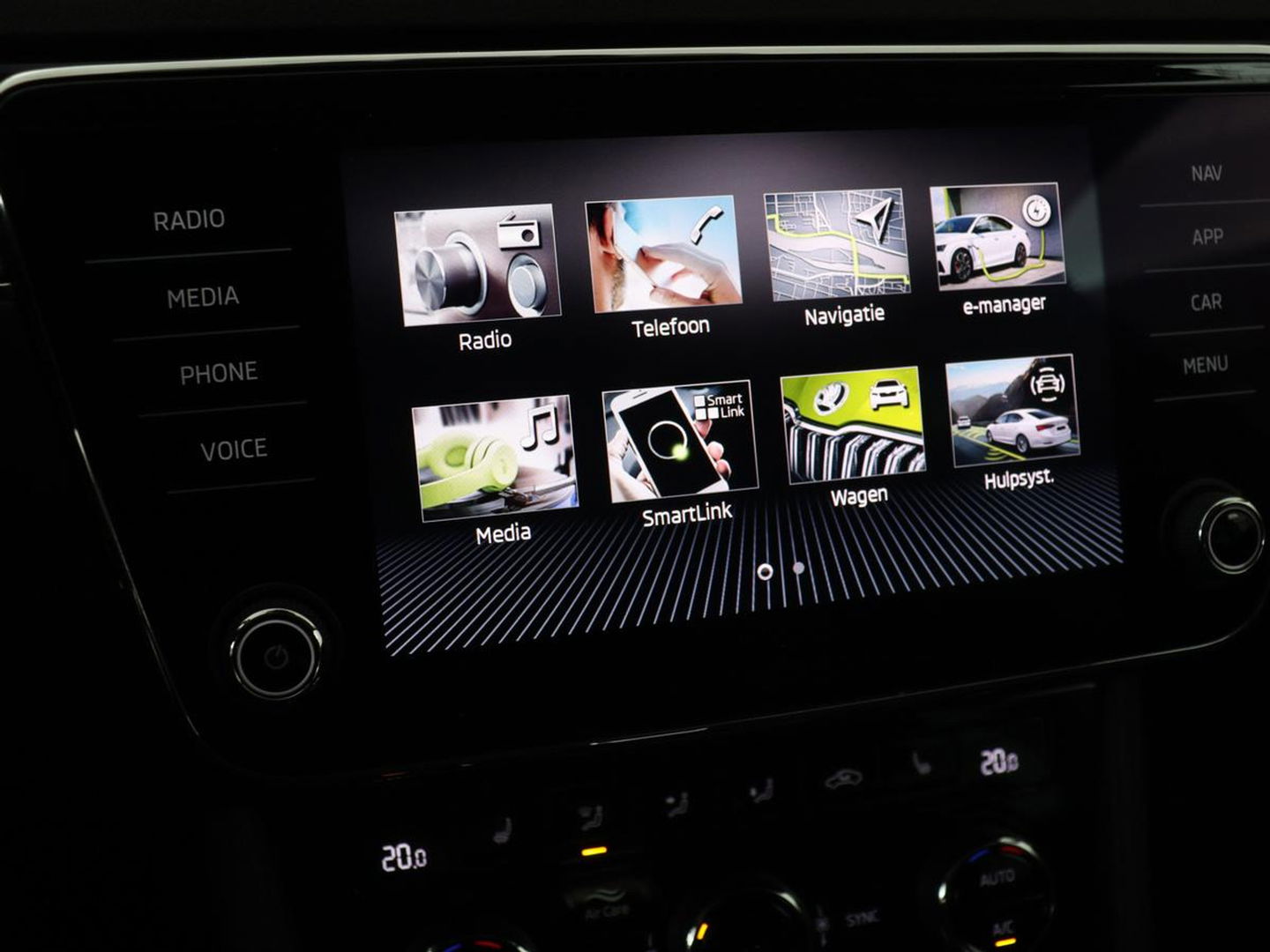 Škoda Superb 1.4 TSI iV Business Edition | Stoelverwarming | Carplay | Carplay | Virtual Cockpit | Navigatie | Parkeerhulp | Full LED | PHEV