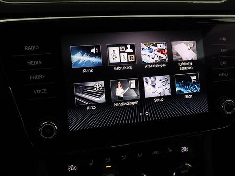 Škoda Superb 1.4 TSI iV Business Edition | Stoelverwarming | Carplay | Carplay | Virtual Cockpit | Navigatie | Parkeerhulp | Full LED | PHEV