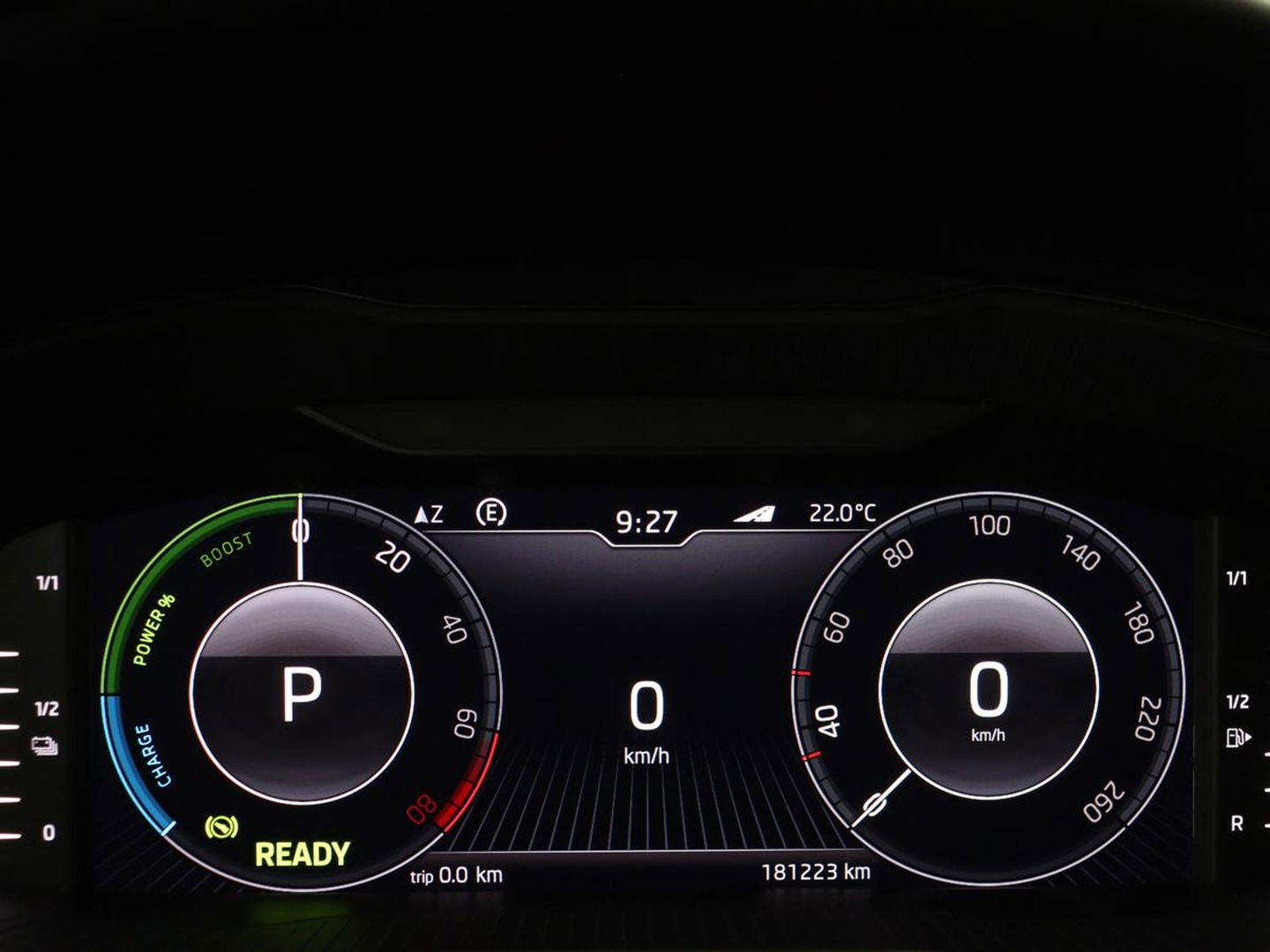 Škoda Superb 1.4 TSI iV Business Edition | Stoelverwarming | Carplay | Carplay | Virtual Cockpit | Navigatie | Parkeerhulp | Full LED | PHEV
