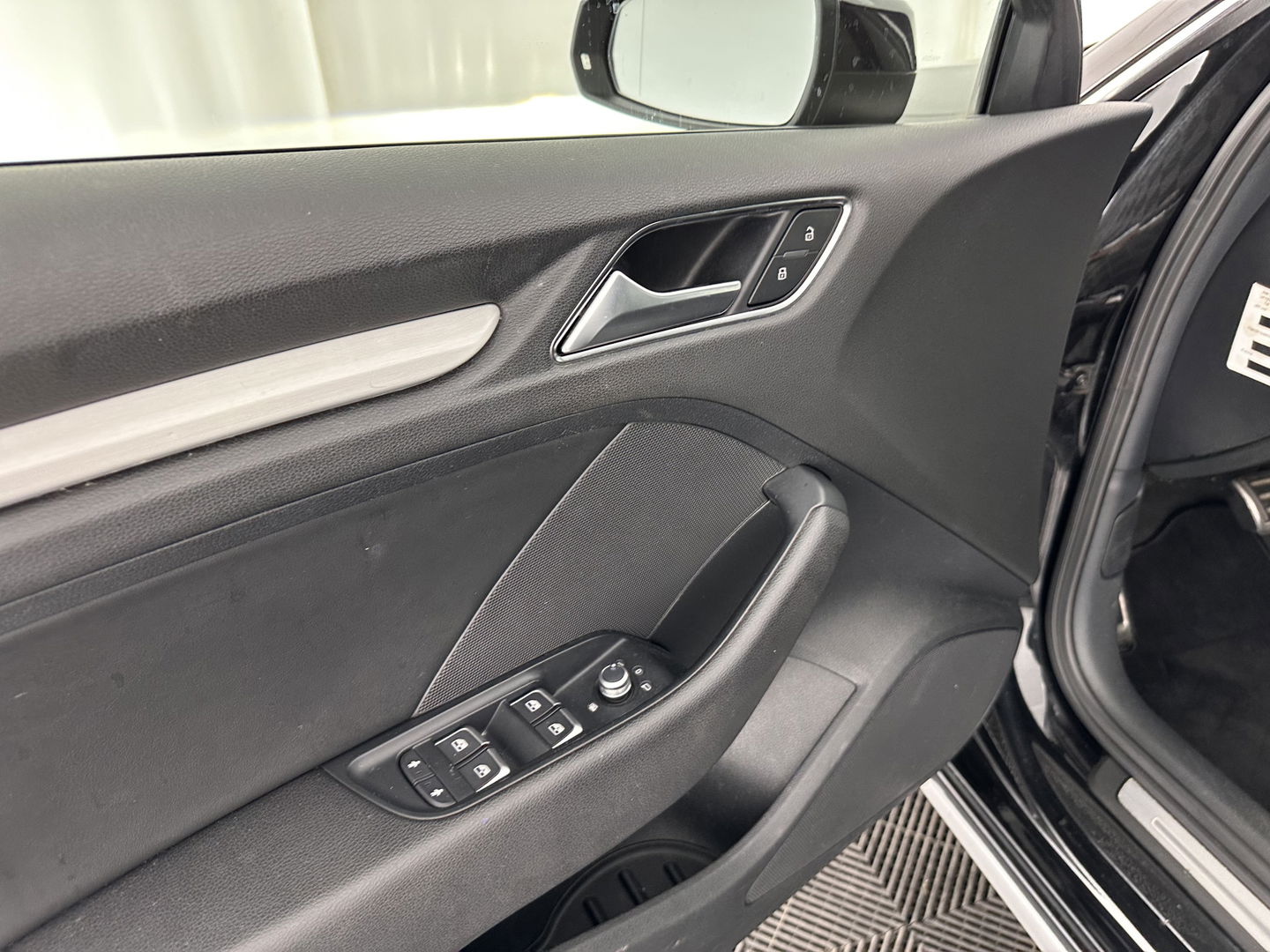 Audi A3 Sportback 1.5 TFSI CoD Sport S Line Edition Aut. *FULL-LED | 1/2LEATHER | NAVI-FULLMAP | SPORT-SEATS | AUDI-SOUND | ECC | PDC | CRUISE | 18''ALU*