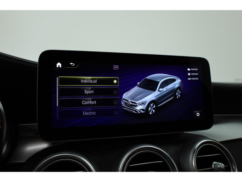 Mercedes-Benz GLC Coupé 300e 4MATIC AMG-Line | Pano | 360cam | Memory seats | Elek. Trekhaak | 20'' | Apple CarPlay